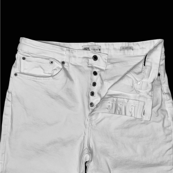 ZARA DREED FLARE JEANS, WHITE - Picture 3 of 6
